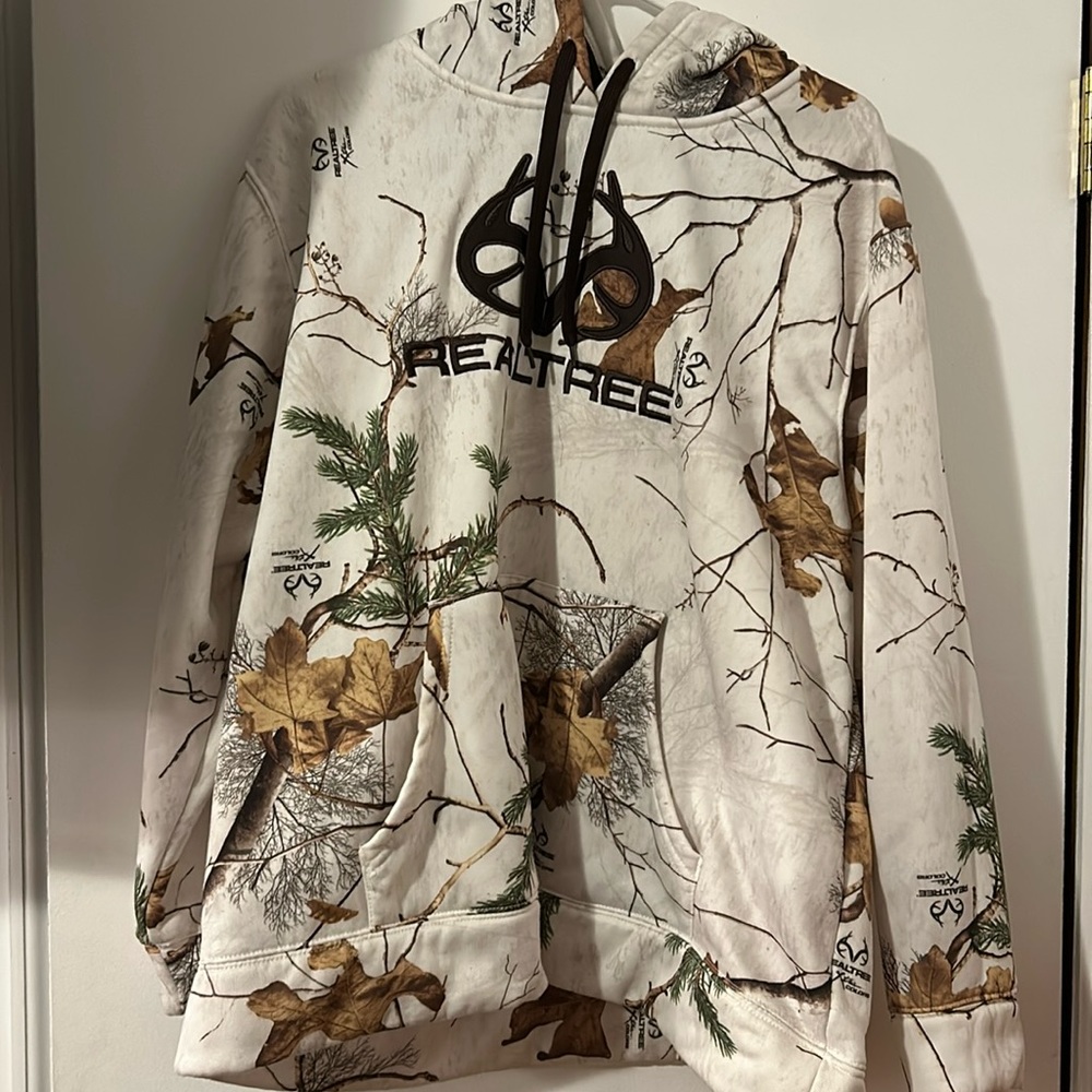2XL white camo hoodie